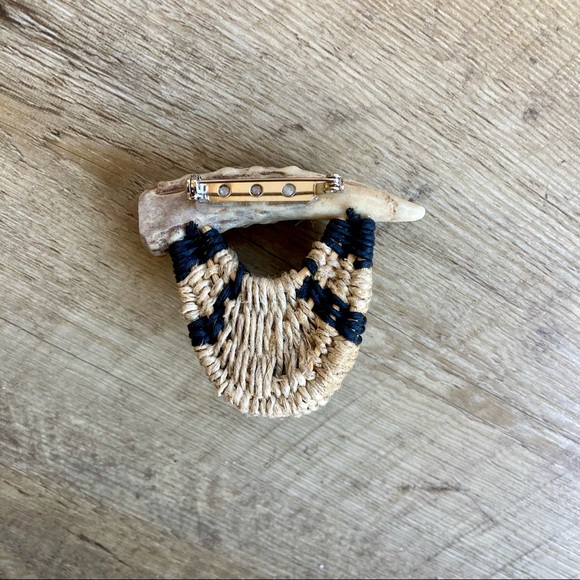 Deer Antler Basket Pin Rustic Jewelry Handmade USA - Picture 2 of 7